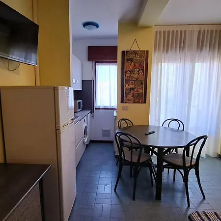 Ca'costanza ביביונה